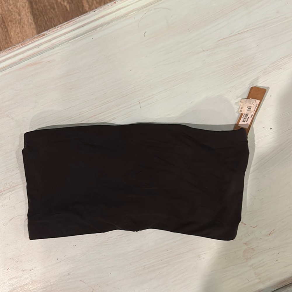 SKIMS fits everybody Bandeau